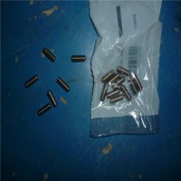 HALDER浮動(dòng)夾具 精實(shí)的結(jié)構(gòu)，結(jié)合了夾持和鎖附 M 12 100 EH 23320.