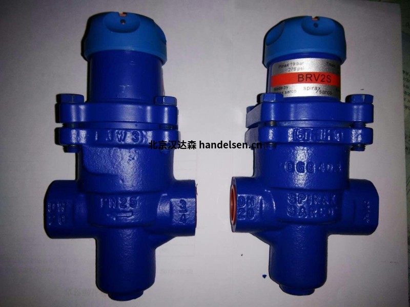 src=http://www.knoxvillebargainhouses.com/skin/m03skinBlue/image/nopic.gif